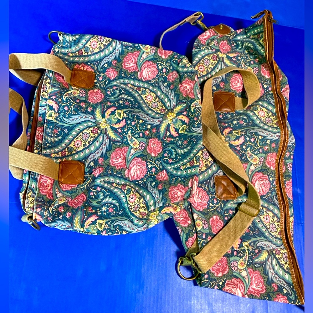 Laura Ashley Y2K Floral & Paisley Duffel & Weekender Bag w/Leather Canvas Straps
